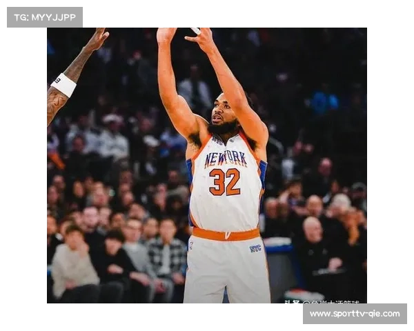 尼克斯第三节打出小高潮,拉开比分差距